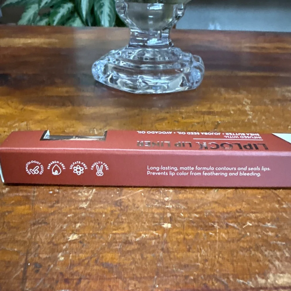 The Crème Shop LipLock Lip Liner in Penny Lane